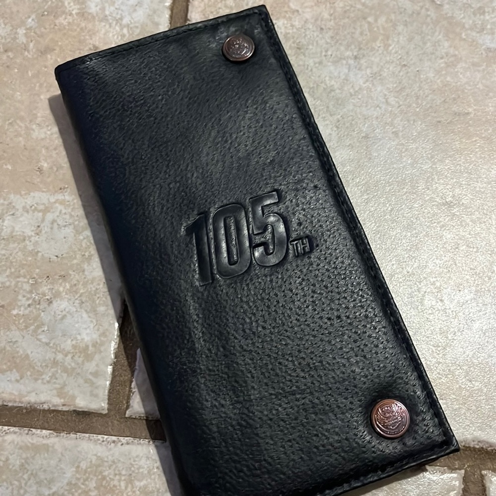 105 Harley Davidson Wallet Black Leather Trifold